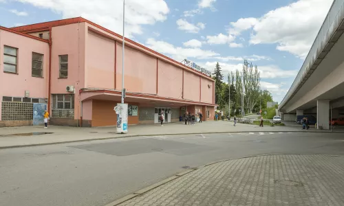 D071 Královo Pole – nádraží